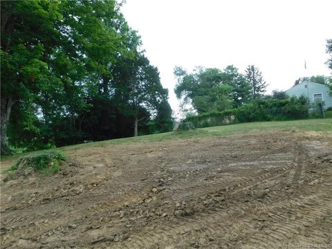 Corydon Land with City View