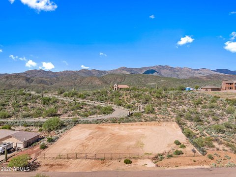 Land, Black Canyon City, AZ
