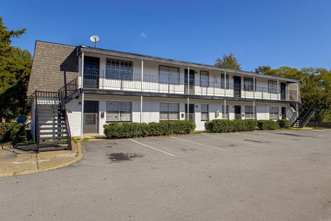 Updated 16-Unit Apartment Complex