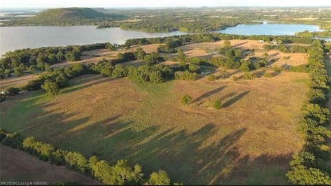 40 Acres Fenced Pastureland