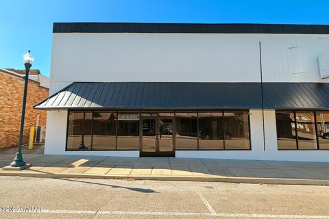 Downtown Humboldt Commercial Building For Sale