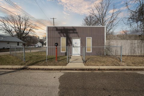 Lansing Commercial Property with IND-2 Zoning