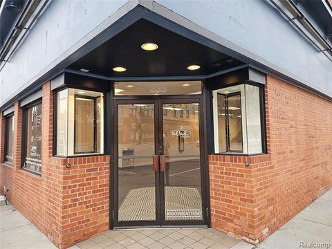 Downtown Port Huron Commercial Building