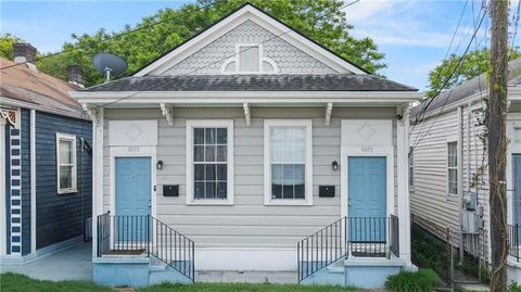 Income-Producing Duplex in New Orleans