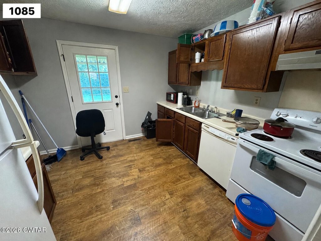 Picture 37