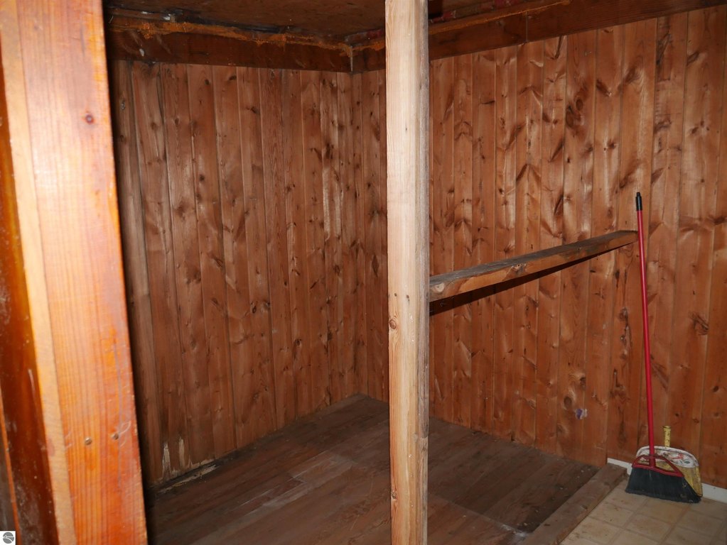 Picture 8