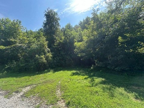 Land, Burkesville, KY