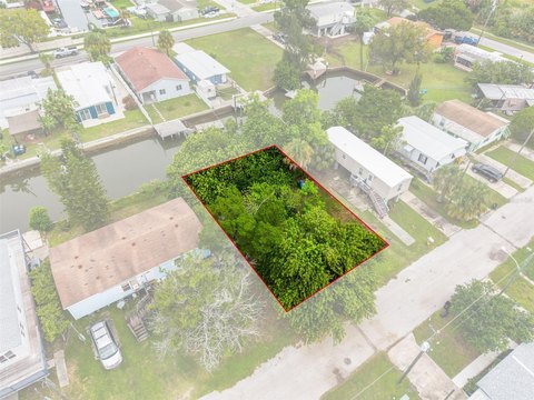 Land, HUDSON, FL