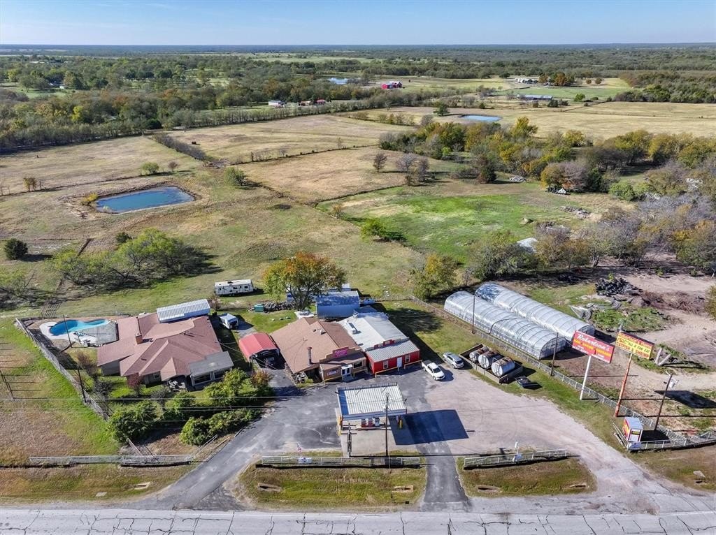 Restaurant, Gas Station, Retail Opportunity