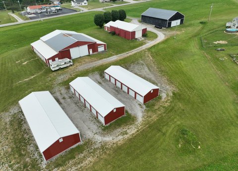Established Storage Business with Barn