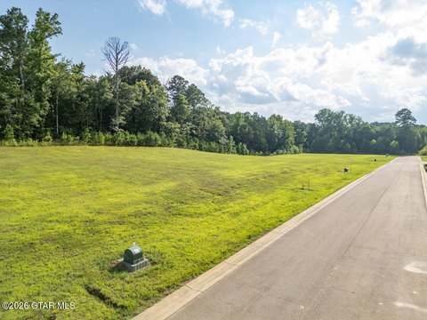 LAND - Starkville, MS
