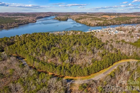 Land, New London, NC