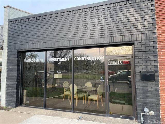 Grosse Pointe Woods Office Space