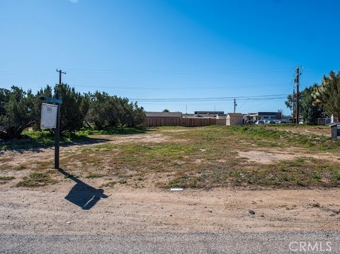 Land For Sale in Hesperia