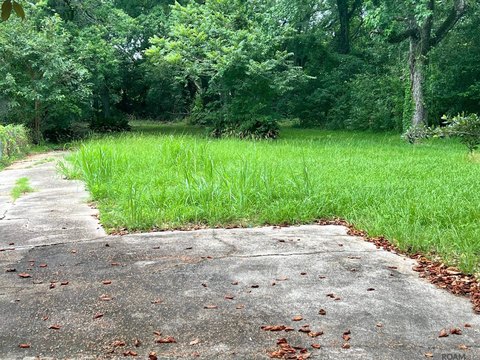 Land, Baton Rouge, LA
