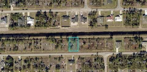 Land, FL