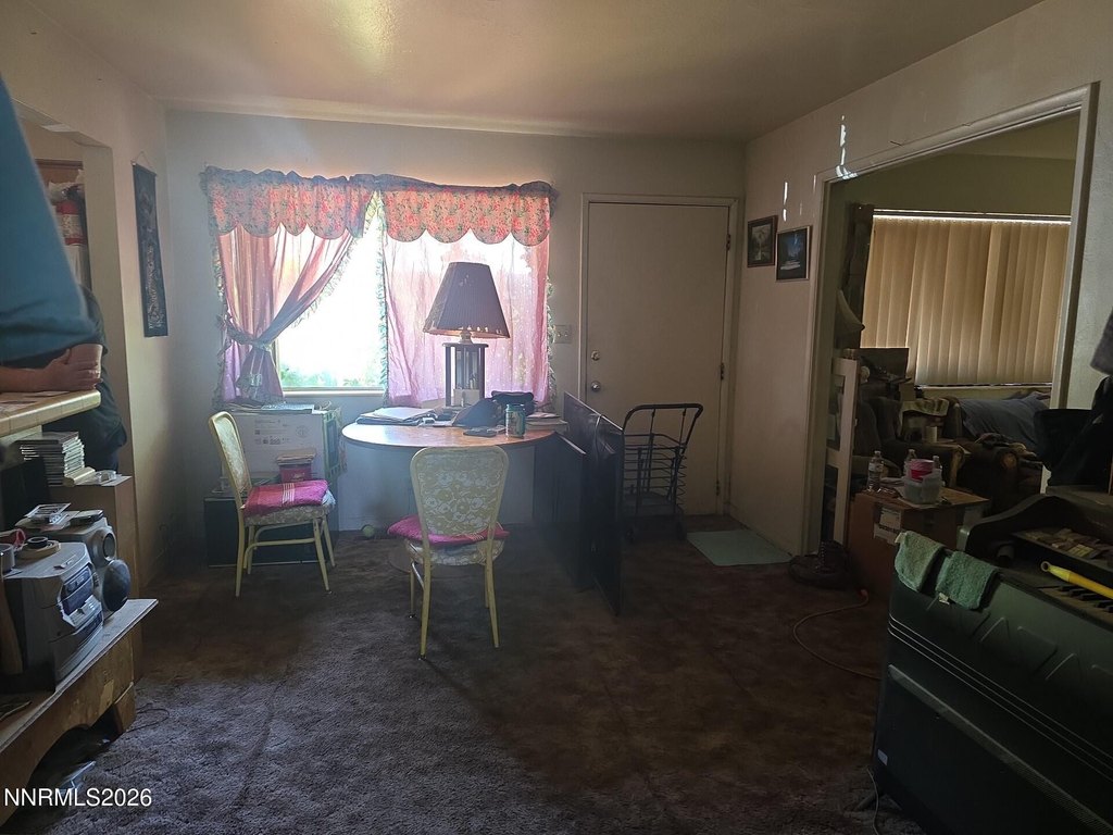 Picture 19