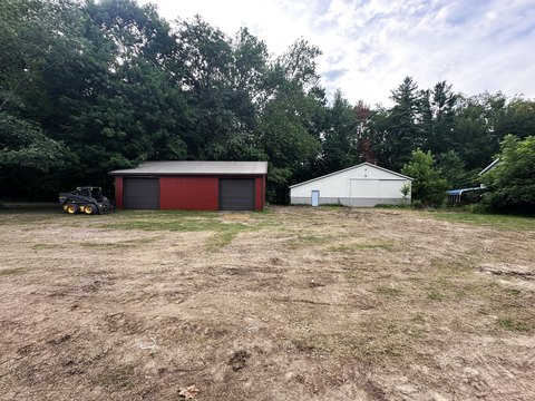 Storage and Workspace in Allegan