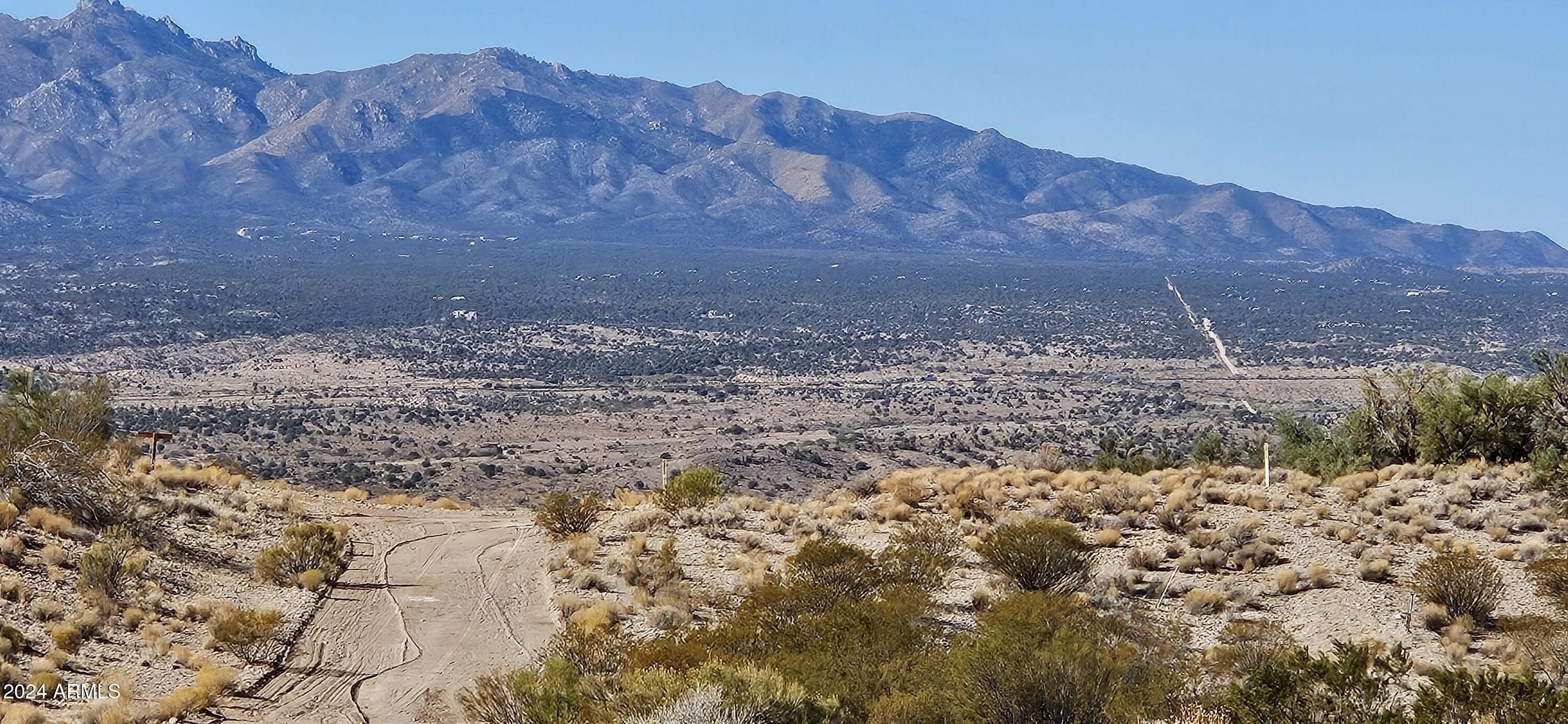 Kingman Land with Hilltop Views