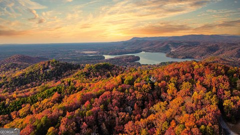 Land in Talking Rock Creek