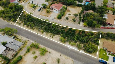Residential Land in Eagle Pass