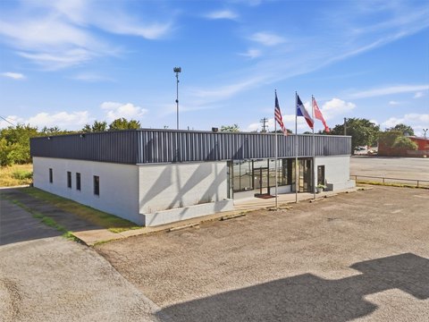Two-Suite Office Building