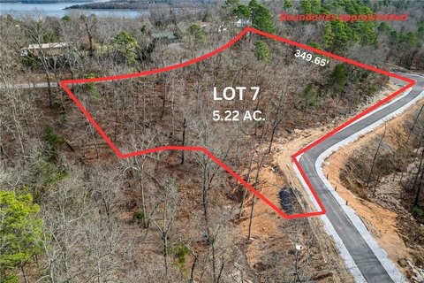 Estate-Size Lake Area Homesite Land
