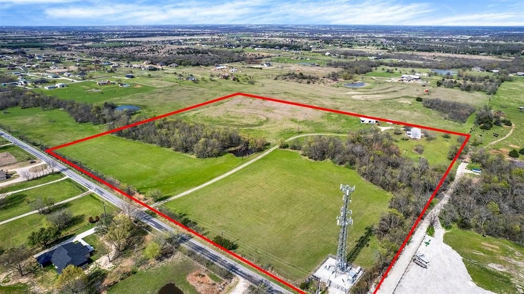 Income Producing Ranch Near Lake