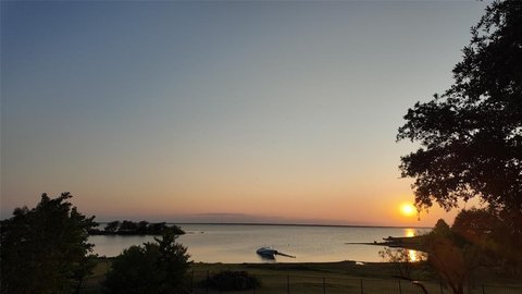 Waterfront Lot with Lake View