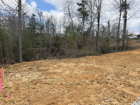 Unrestricted Lot Near Lake Cumberland