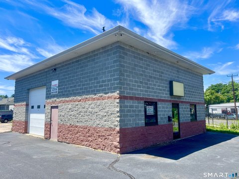Freestanding Office/Warehouse