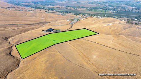 Land in Washington Wine Country