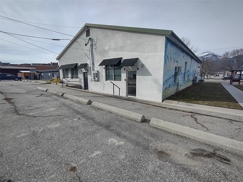 Retail Storefront with Shared Parking