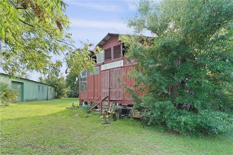 Brunswick Warehouse on Fenced Lot