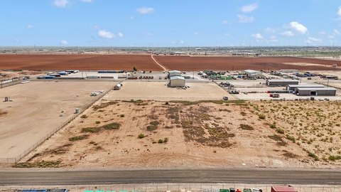 Prime Commercial Lot in Midland