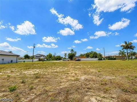 Land, Cape Coral, FL