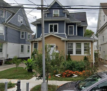 Renovated Multi-Family in Woodhaven
