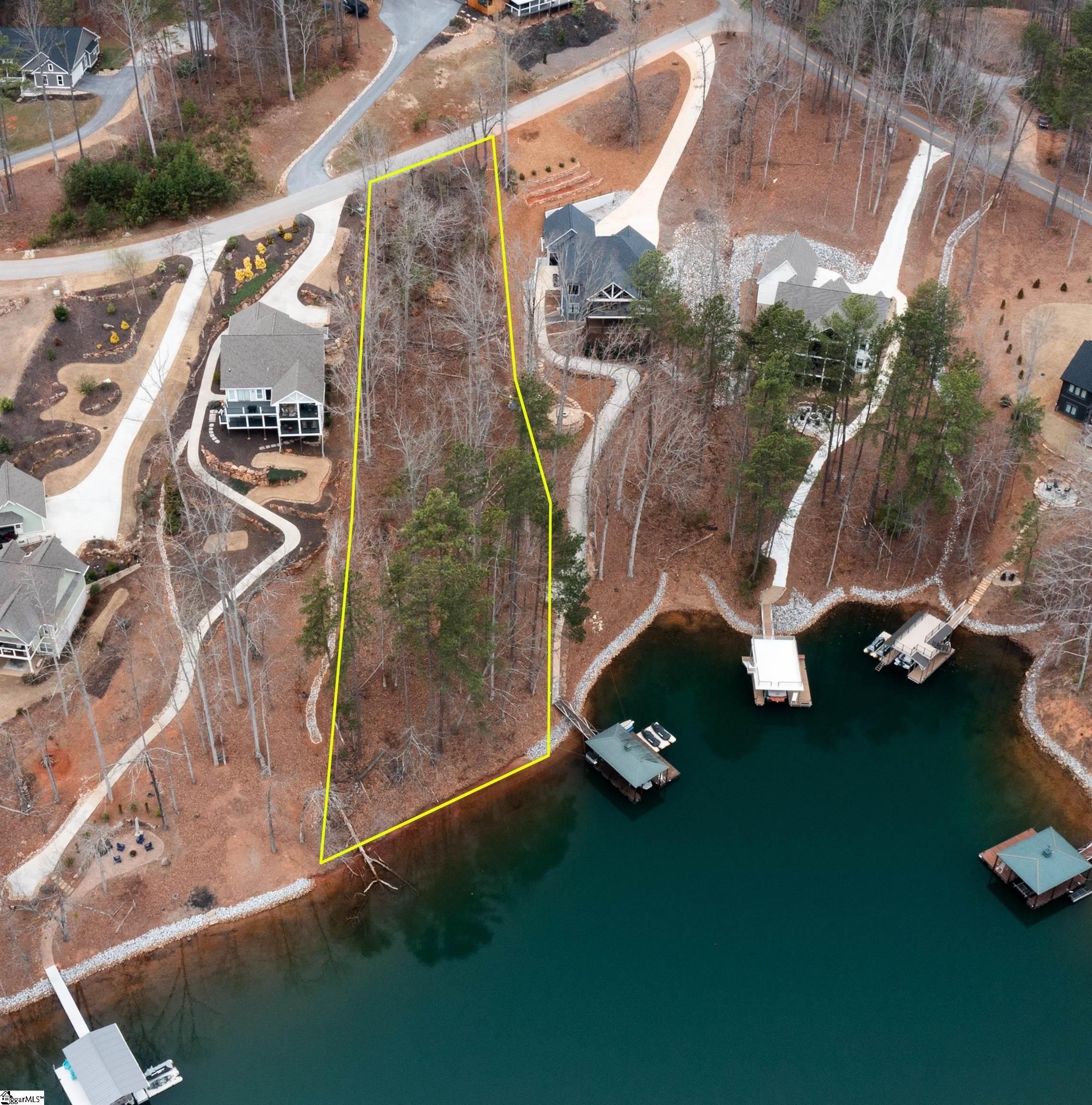Waterfront Lot on Lake Keowee