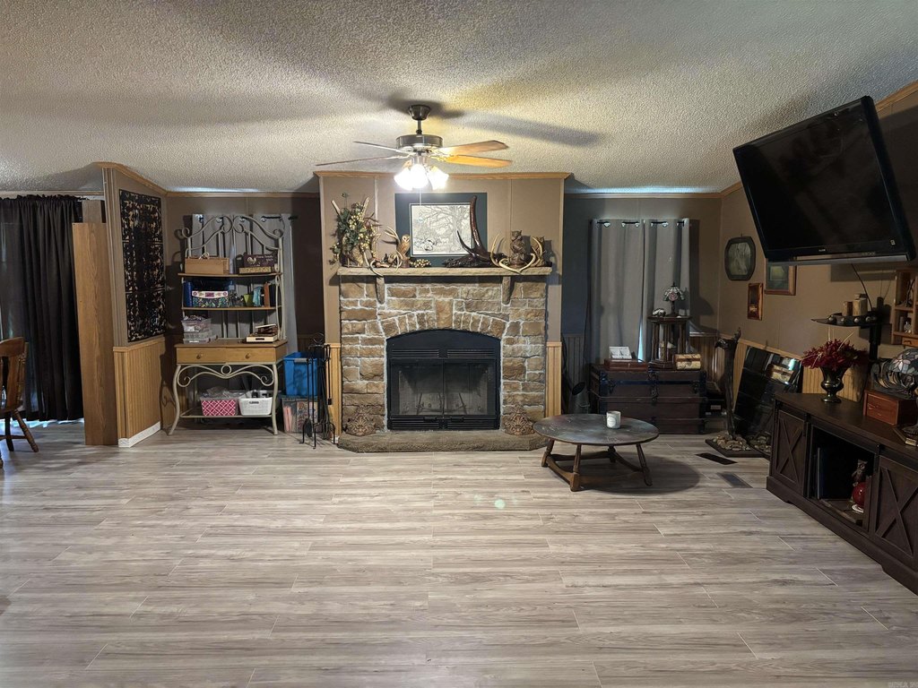Picture 12