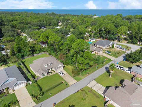 Land, Gulf Breeze, FL