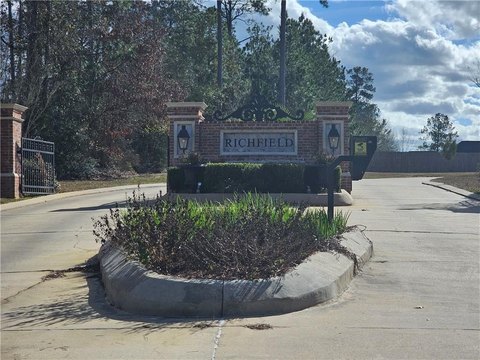 Land, Pineville, LA