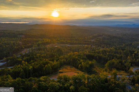 Talking Rock Land with Mountain Views