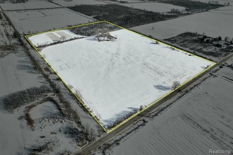 Productive Farmland Near I-69