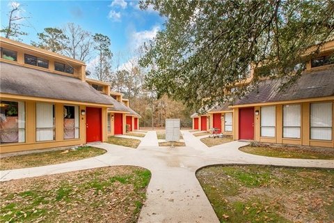 Hammond Multifamily Complex Near SLU