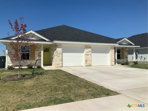 Killeen Duplex with Income Potential