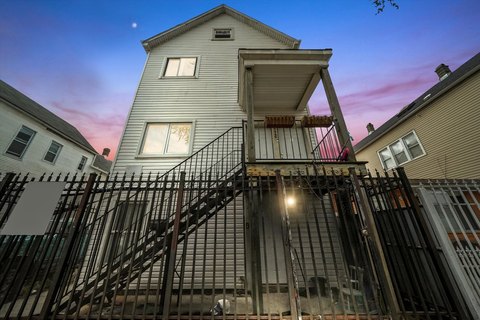 Chicago Three-Flat Residential Income Property