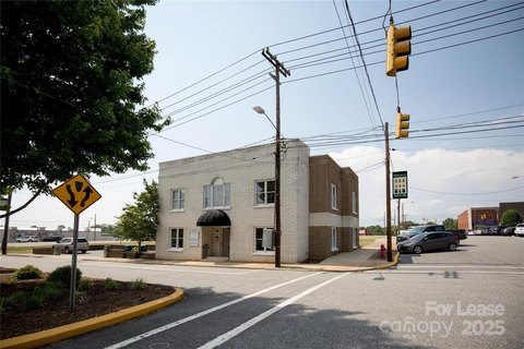 Updated Commercial Space in Taylorsville