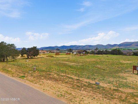 Land, Nipomo, CA
