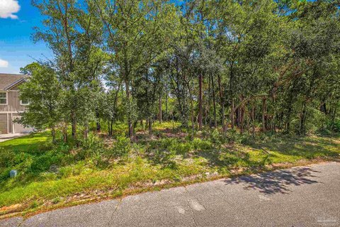 Pensacola Land Near Perdido Bay