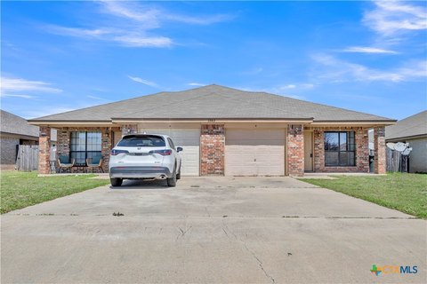 Killeen Duplex with Garage